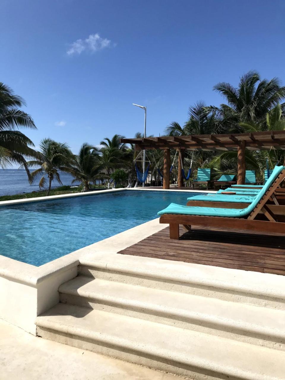 Aquastar By Rt Vacation Rentals Mahahual Exteriör bild